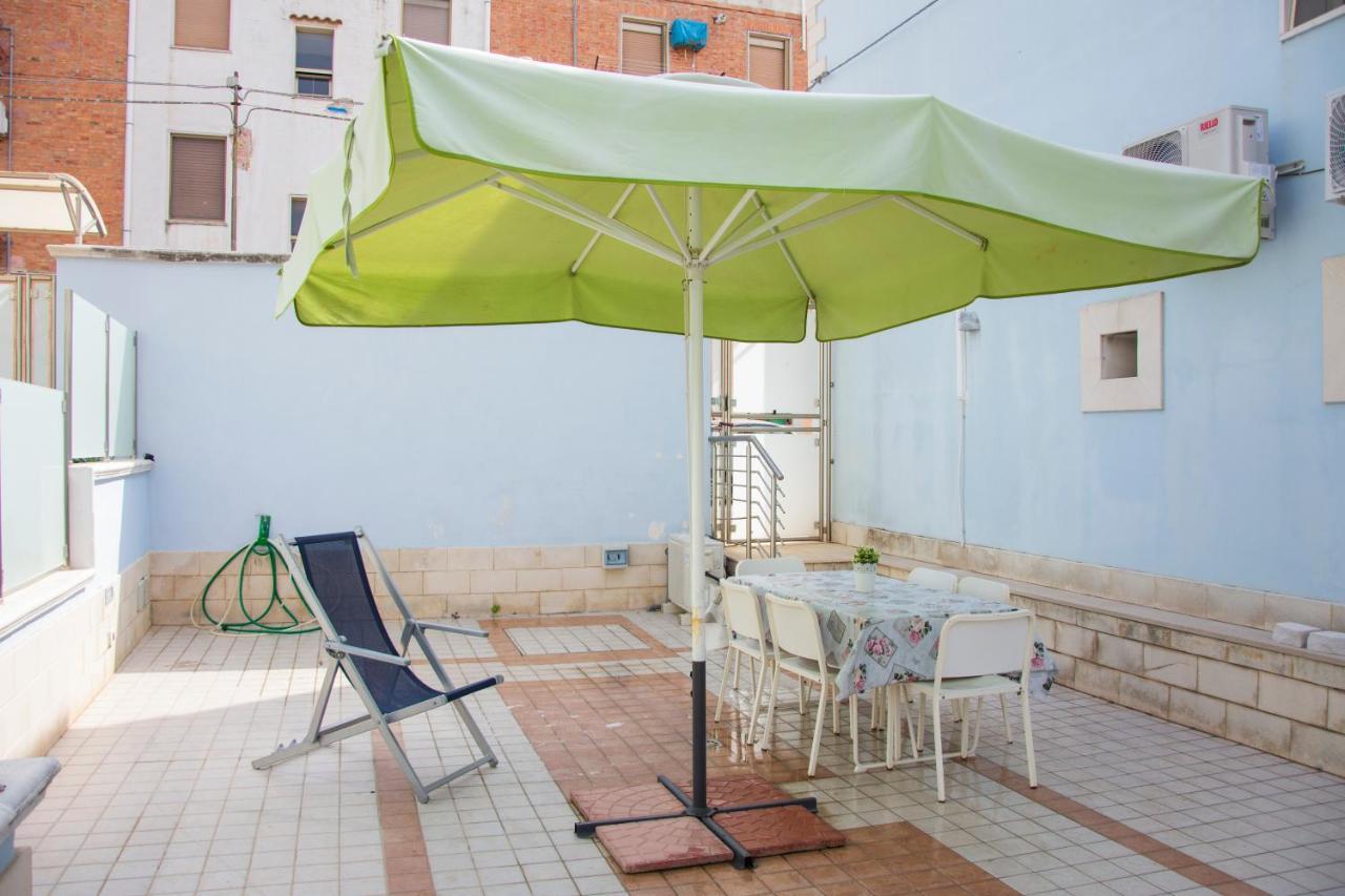 B&B Domus Del Sole 시폰토 외부 사진