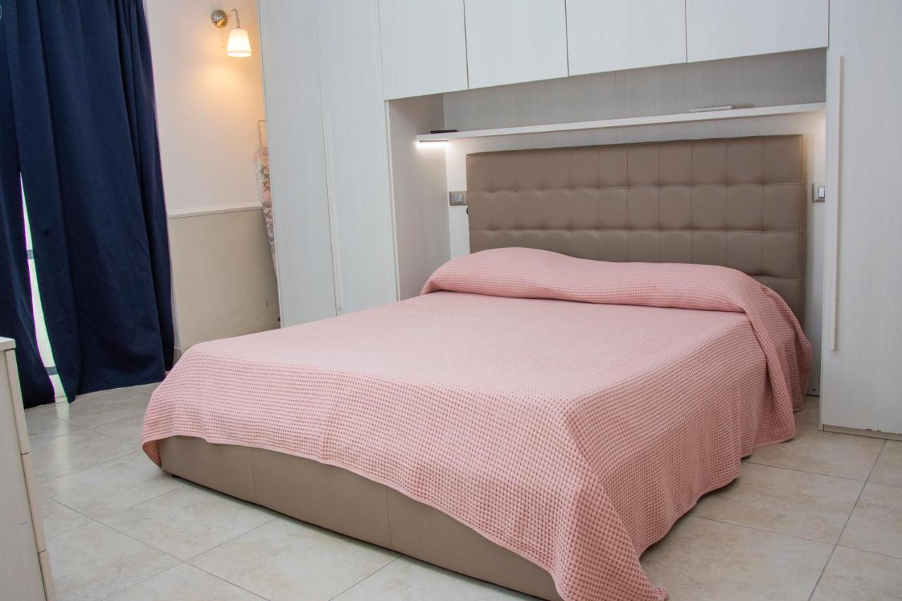 B&B Domus Del Sole 시폰토 외부 사진